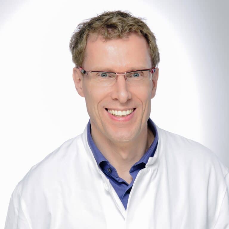 Portrait von Prof. M. Hoeper.