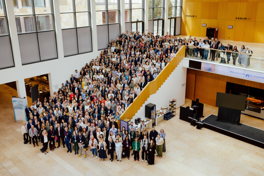 Gruppenfoto beim DZL Jahrestreffen 2026 in Wiesbaden